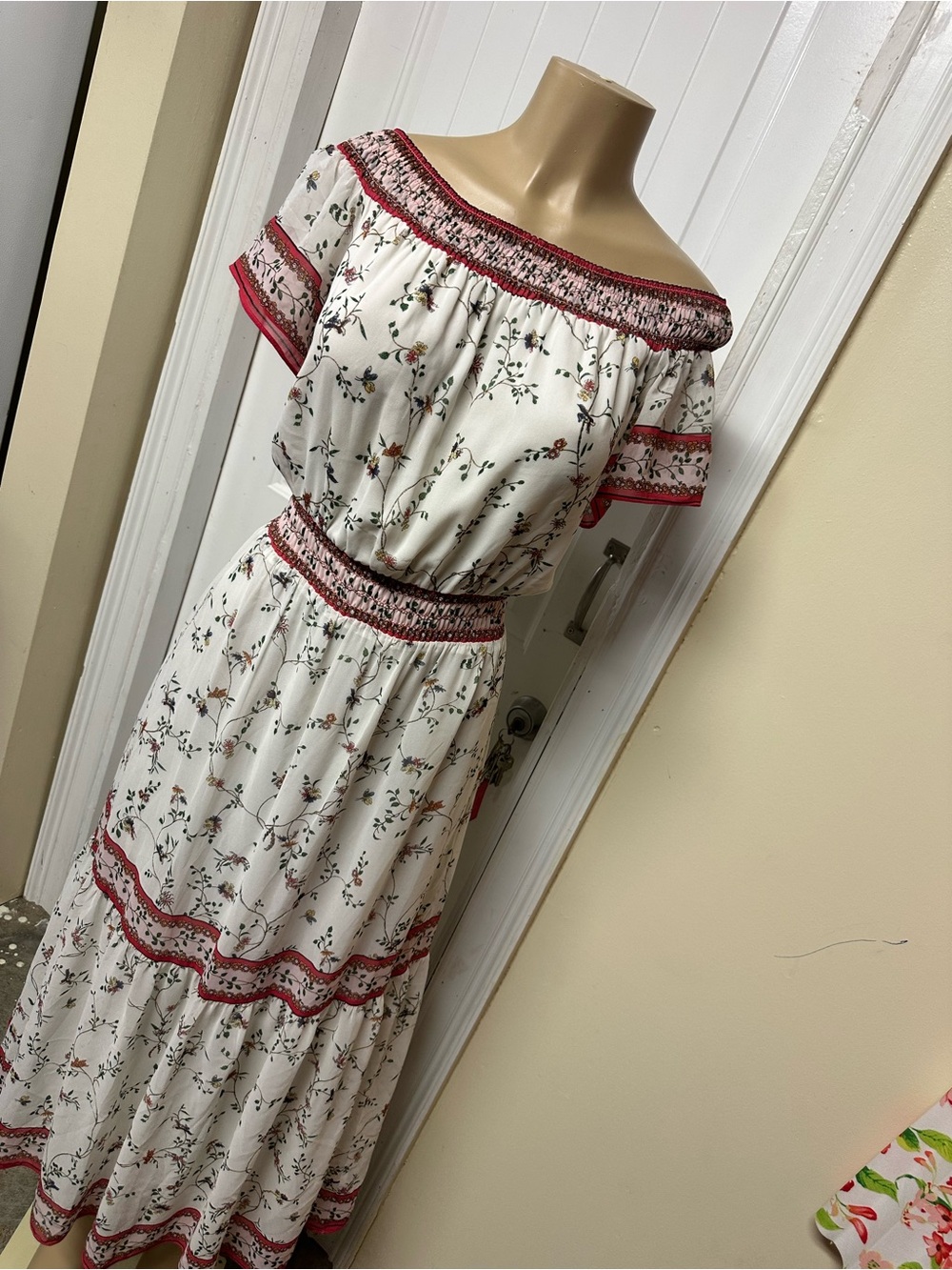 Smocked Off-Shoulder Floral Maxi Dress in White and Red